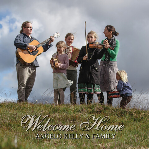Welcome Home von Angelo Kelly & Family - Limitierte LP jetzt im Bravado Store