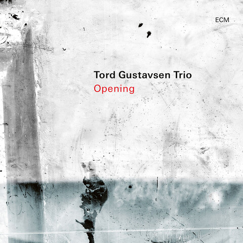 Opening von Tord Gustavsen Trio - CD jetzt im Bravado Store