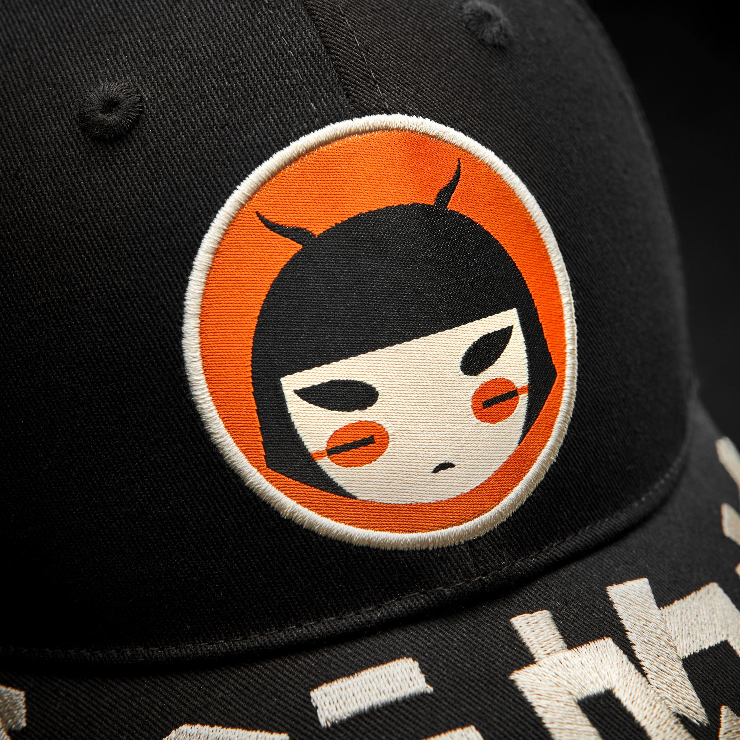 Eternal God Aurora Dystopia Cap 374033