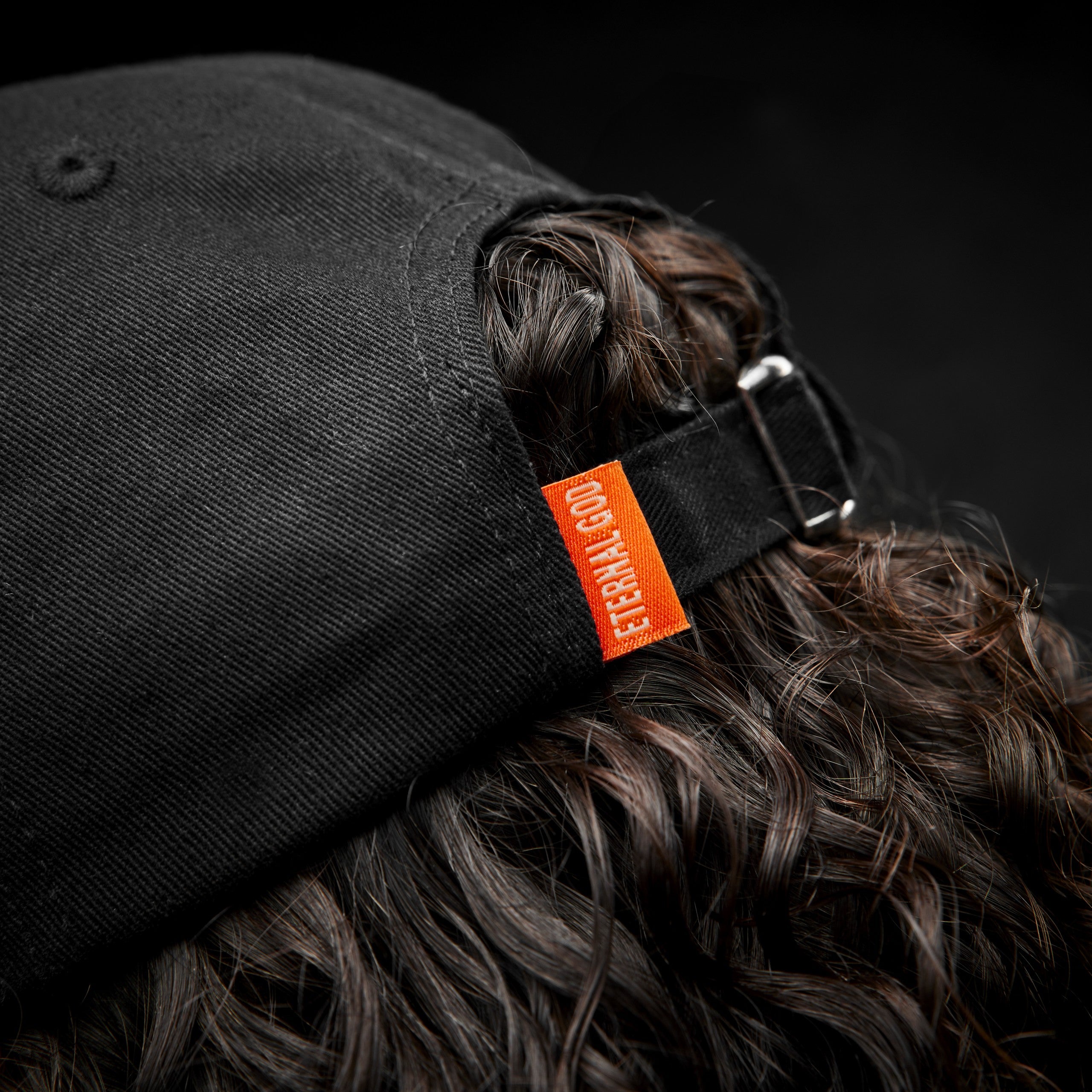 Eternal God Aurora Dystopia Cap 374018