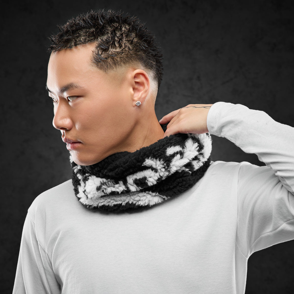 Eternal God Fleeze Scarf Scarf 434131