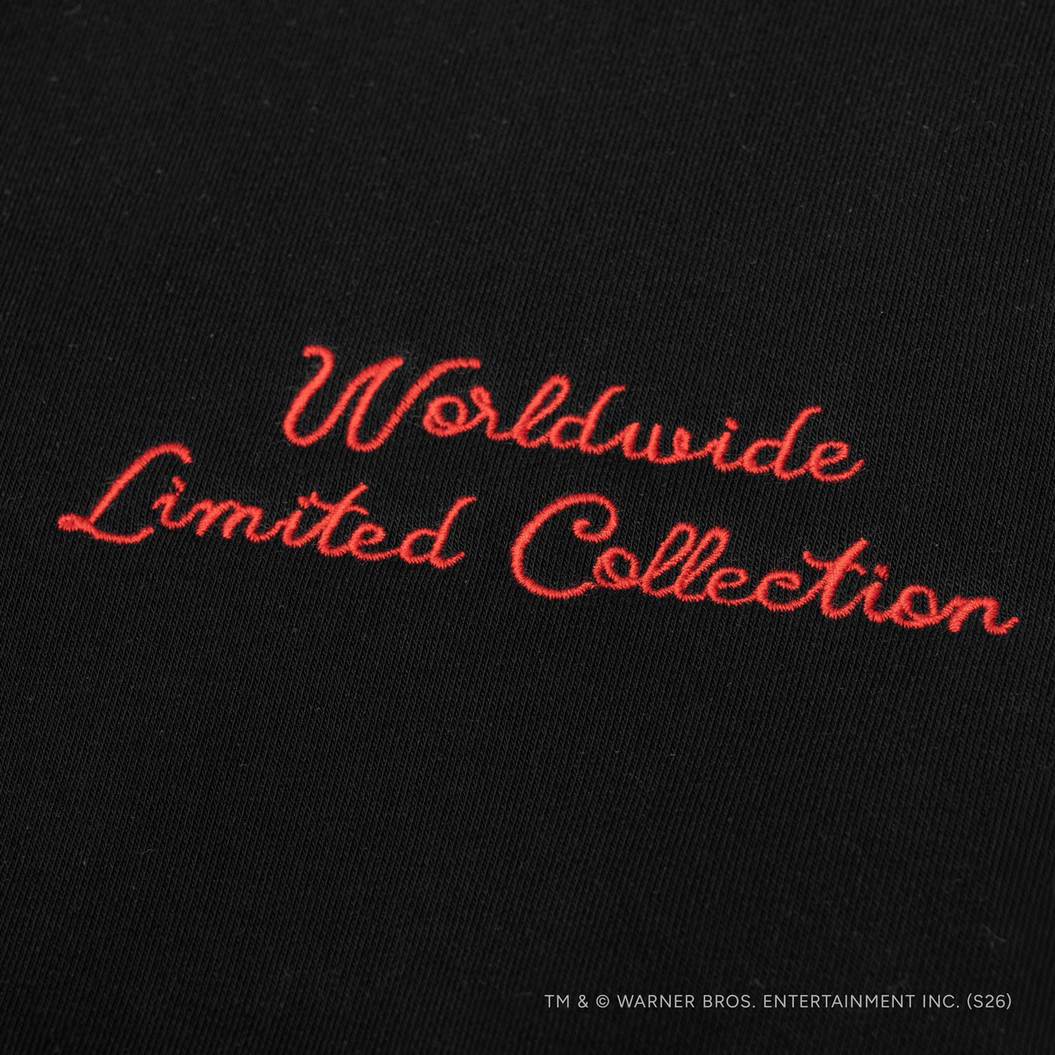 Looney Tunes & Cro Marvin - Don't Make Me Angry Sweater 439815