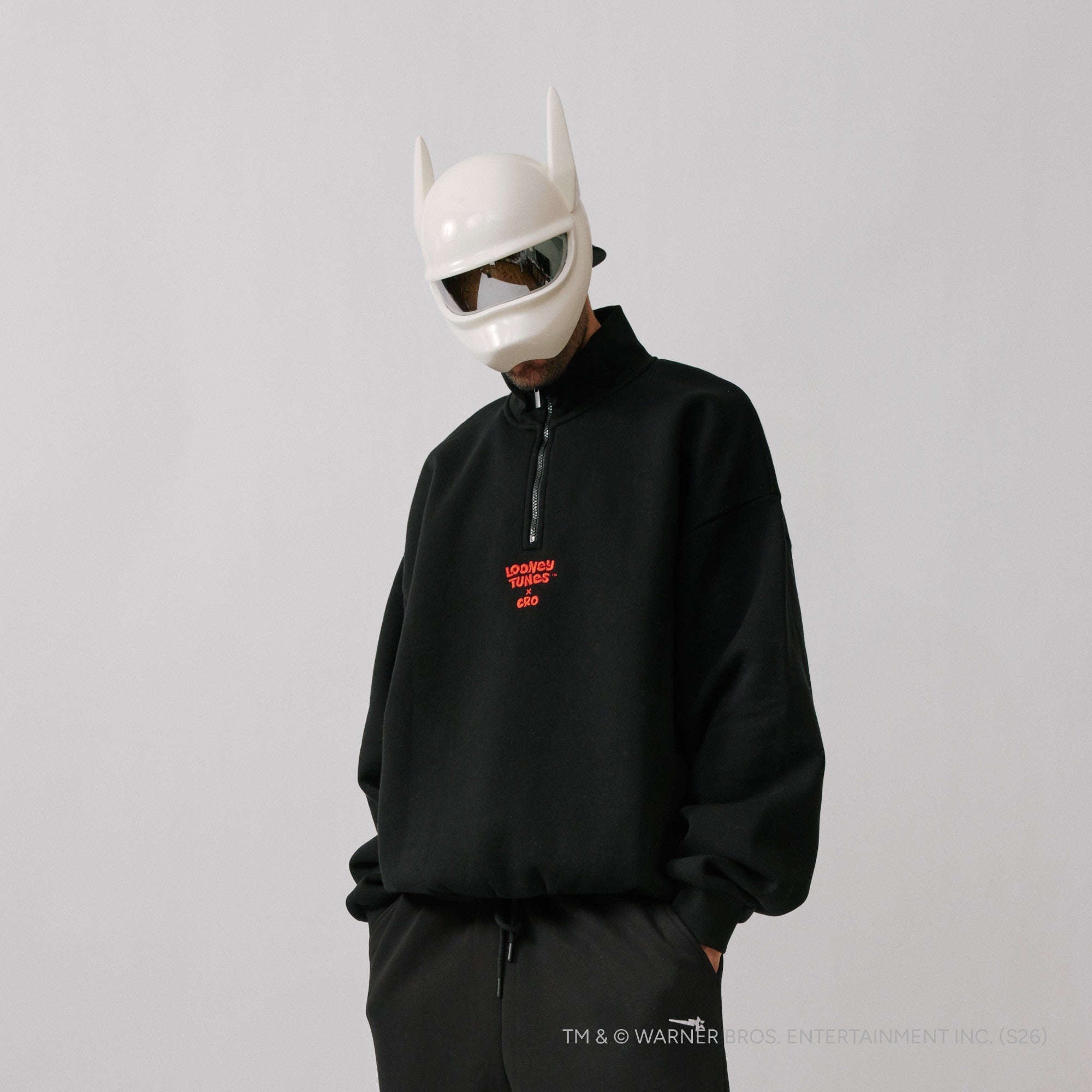 Looney Tunes & Cro Marvin - Don't Make Me Angry Sweater 439933