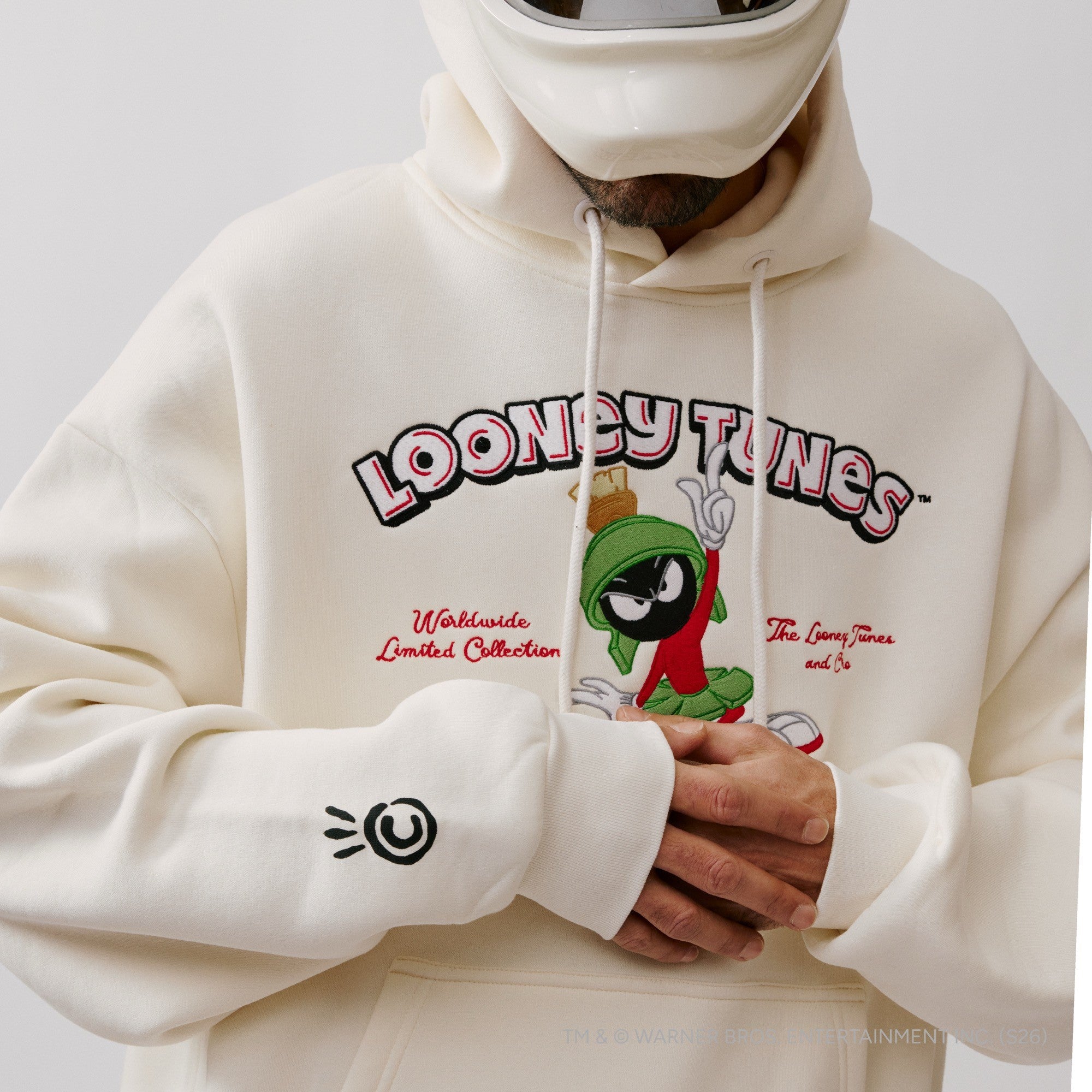 Looney Tunes & Cro Marvin: Just a moment, please Kapuzenpullover 439927