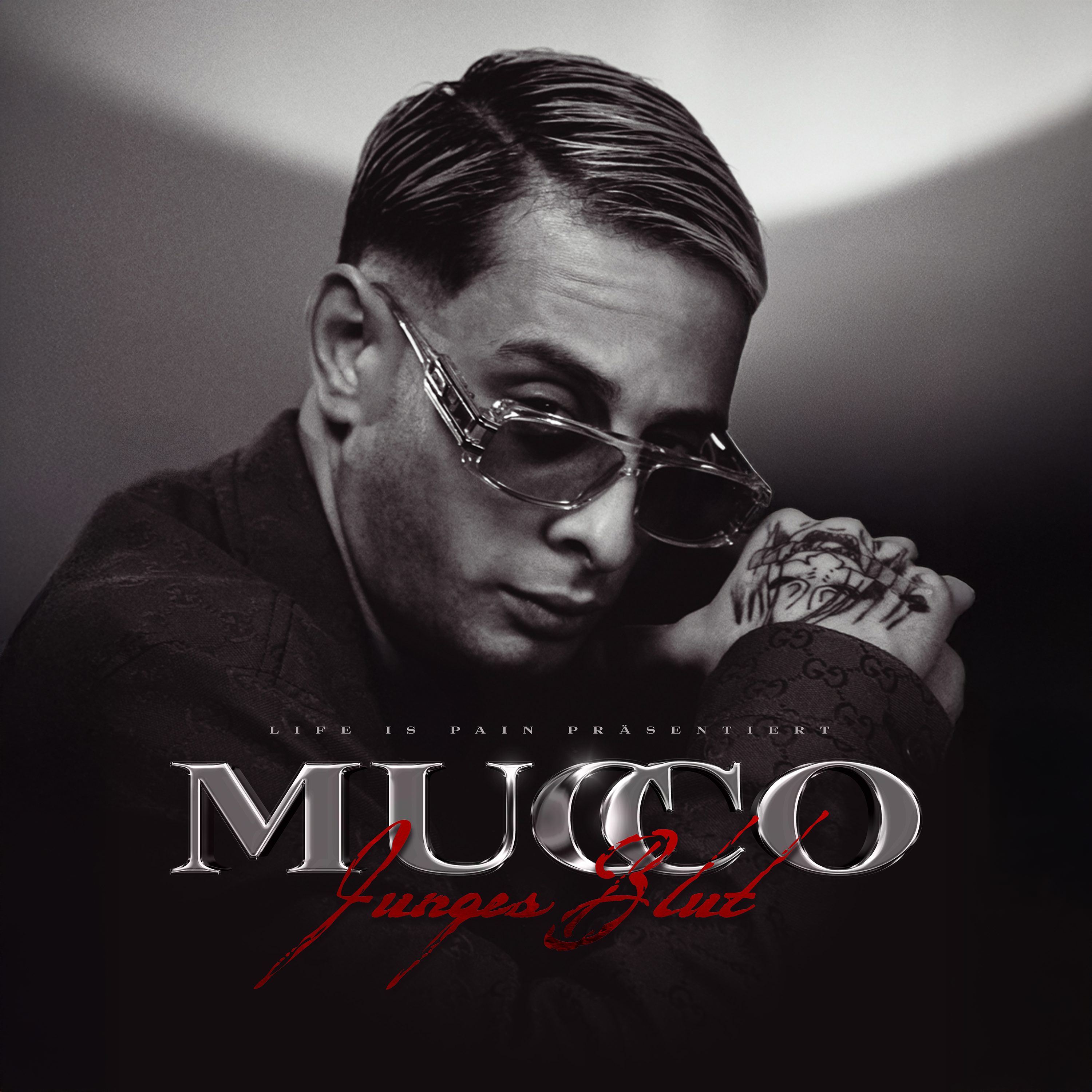 Mucco Junges Blut CD + T-Shirt Bundle 434473