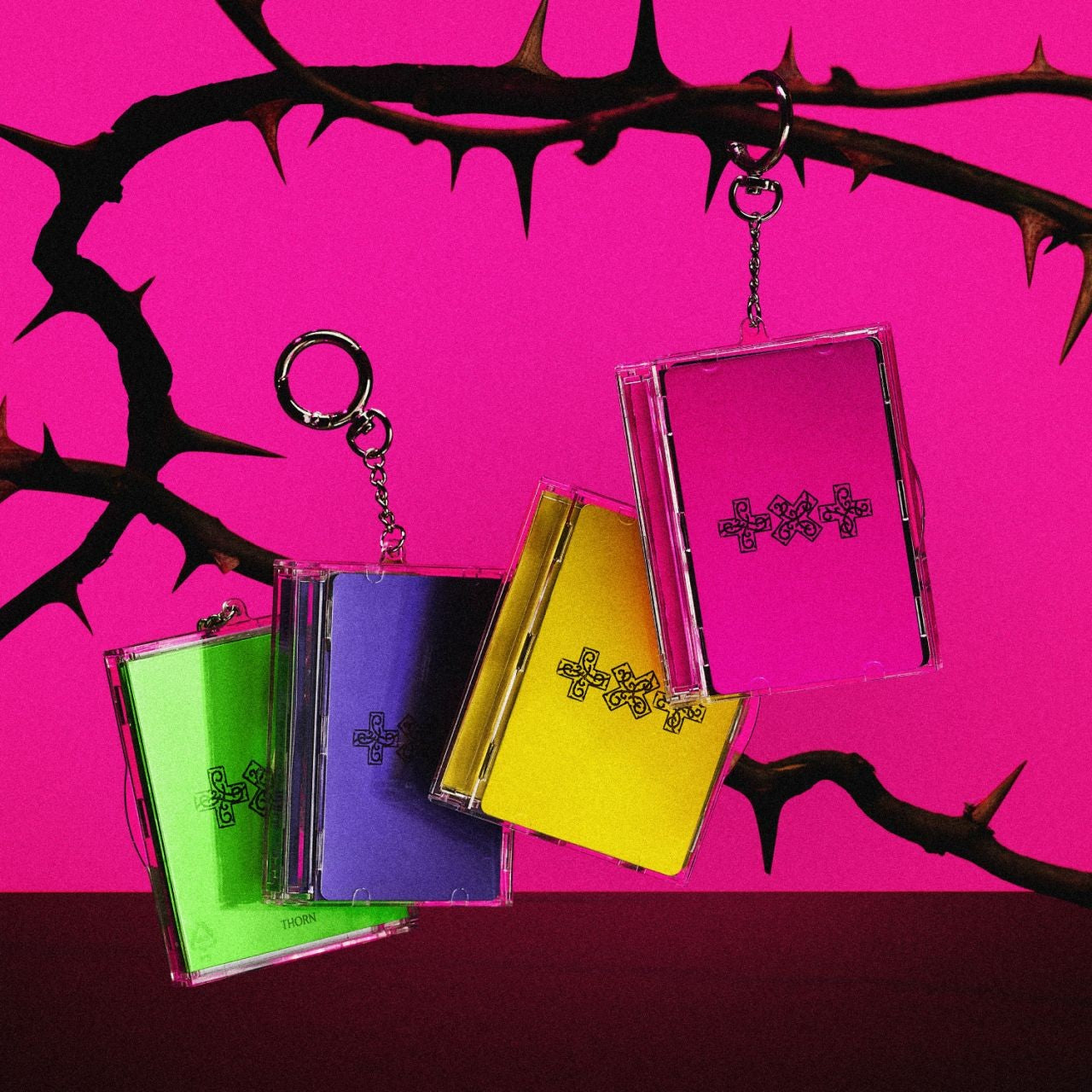 TOMORROW X TOGETHER 7TH YEAR: A Moment of Stillness in the Thorns (Photocard Case Ver.) Smart Music Album 437645