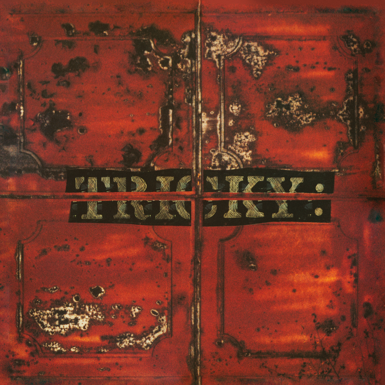 Tricky Maxinquaye (Super Deluxe) 140g Black Vinyl + Printed Inner Sleeve 320189