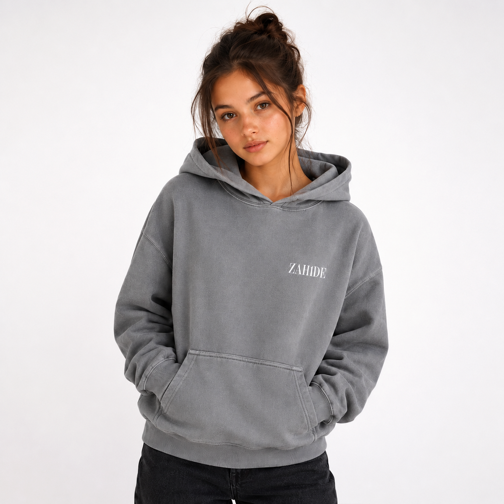 ZAH1DE Tam Young Forever Hoodie 448602